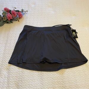 Champion Women's Black‎ Skort Size XXL